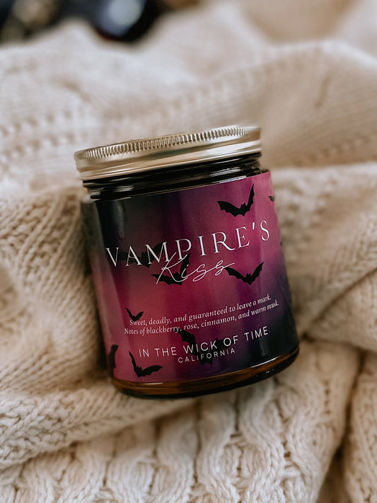 Vampire's Kiss Candle