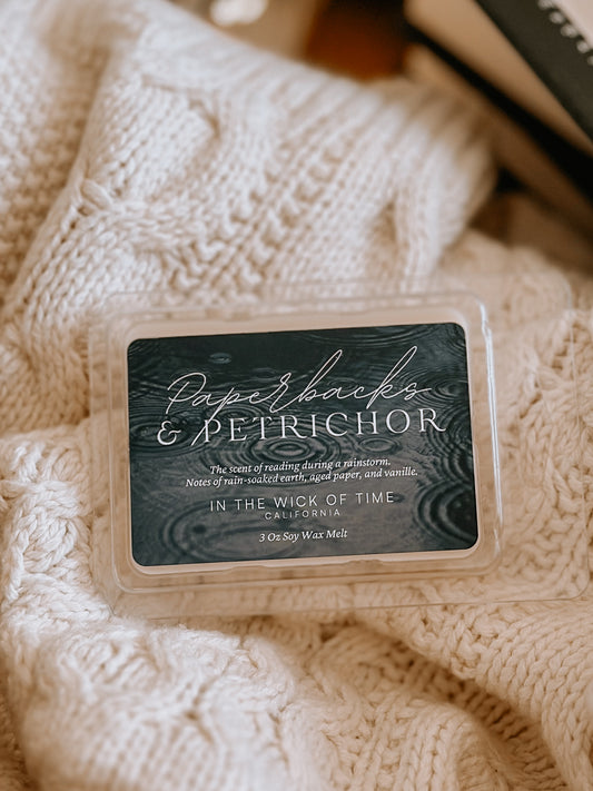 Paperbacks & Petrichor Wax Melt