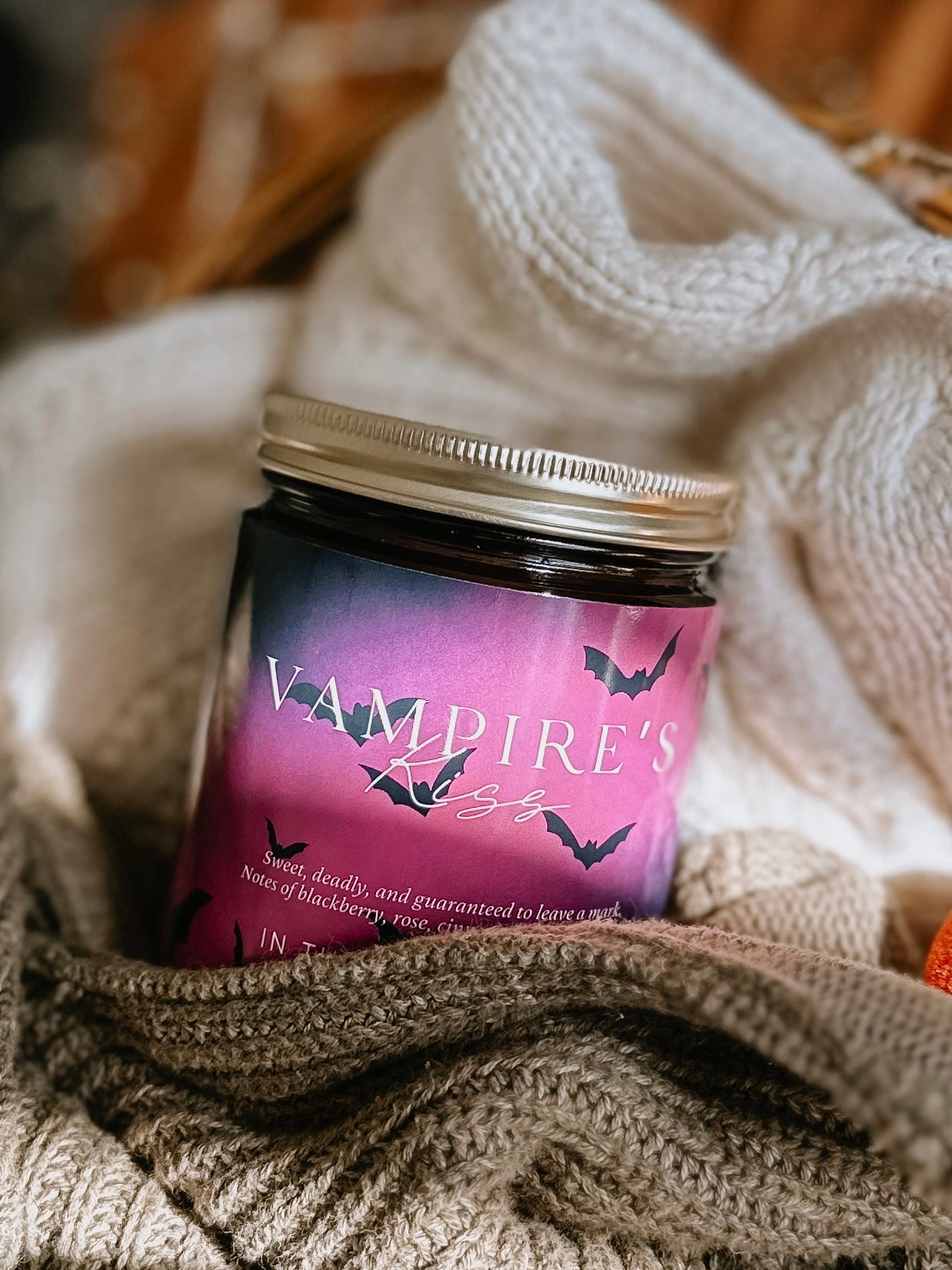 Vampire's Kiss Candle