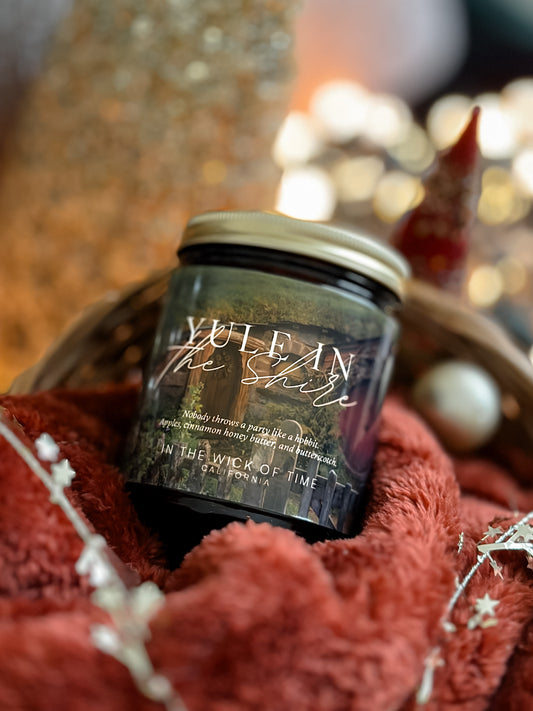 Yule in the Shire Candle